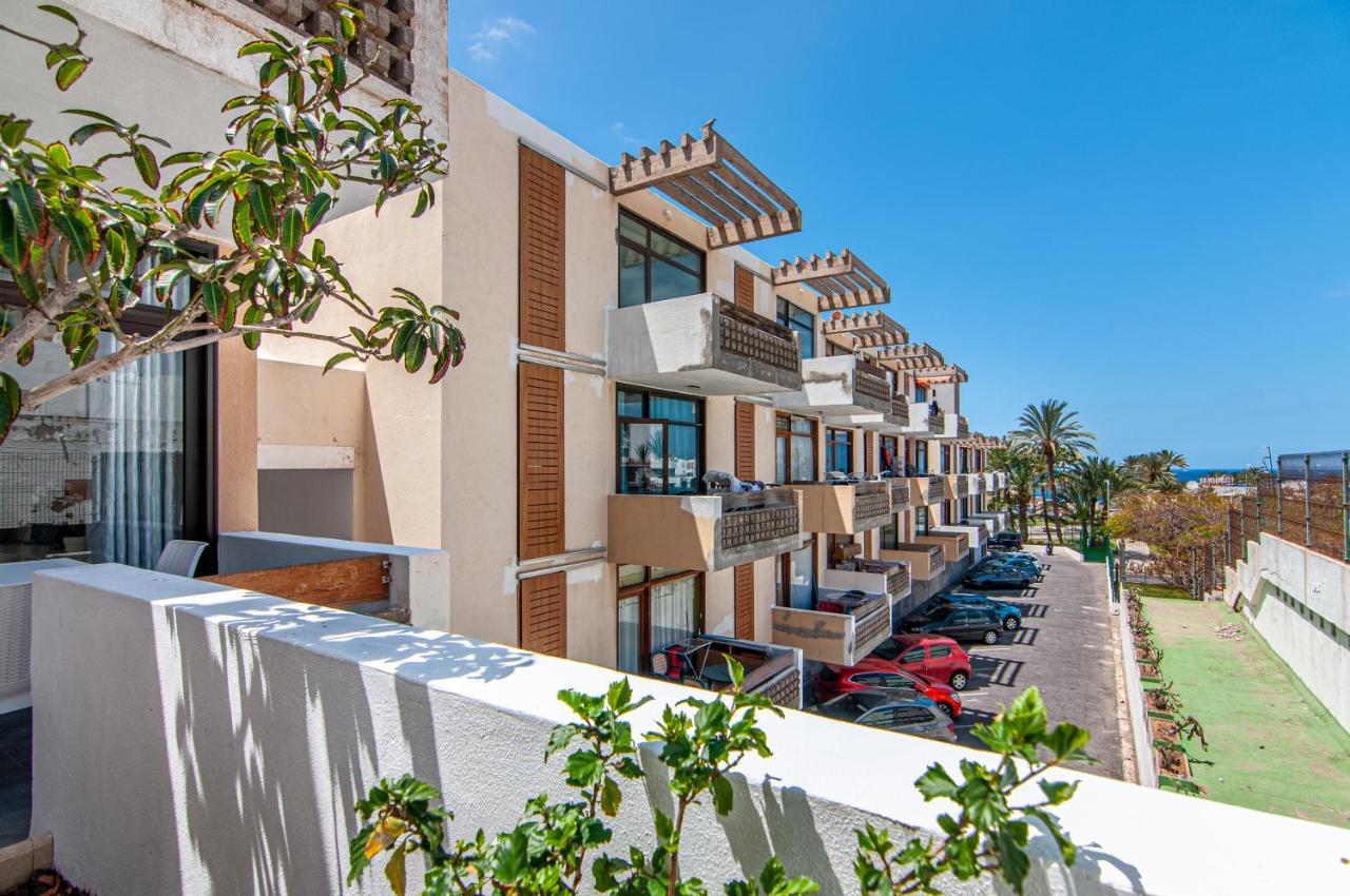 Central 2 Bedroom Apartment Playa De Las Americas Dış mekan fotoğraf